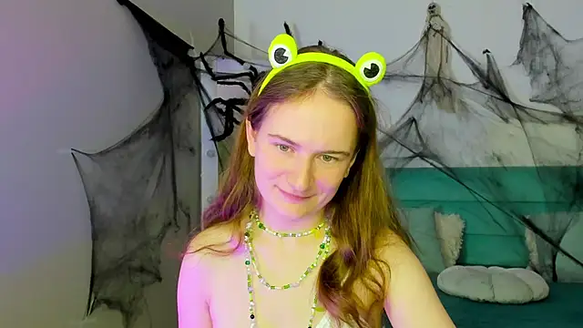 L1ittle kitty  online show from October 27, 6:39 am