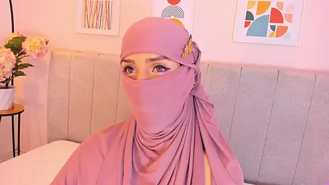 rawiya online show from December 16, 12:32 pm