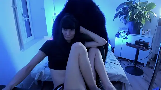 Snapshot of CeriseLapine chatting on September 29, 9:19 pm CeriseLapine online show from September 29, 9:19 pm