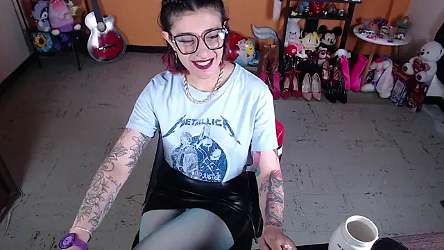MissMiia2 online show from January 11, 2:04 pm