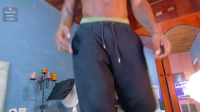 Iker bigdick online show from December 2, 7:31 pm