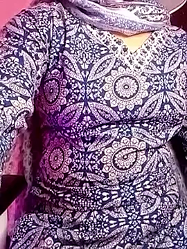 Indianhyna online show from November 3, 5:31 am