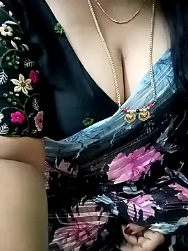 Snapshot of your-sameera chatting on December 18, 9:04 am your-sameera online show from December 18, 9:04 am