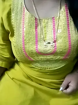 Snapshot of your-sameera chatting on December 25, 4:43 pm your-sameera online show from December 25, 4:43 pm