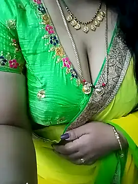 Snapshot of your-sameera chatting on January 15, 5:08 am your-sameera online show from January 15, 5:08 am