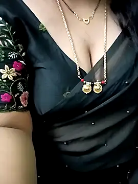 Snapshot of your-sameera chatting on January 18, 8:41 am your-sameera online show from January 18, 8:41 am