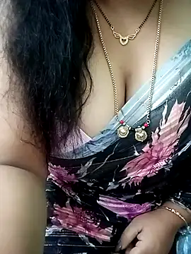 Snapshot of your-sameera chatting on February 19, 4:23 am your-sameera online show from February 19, 4:23 am