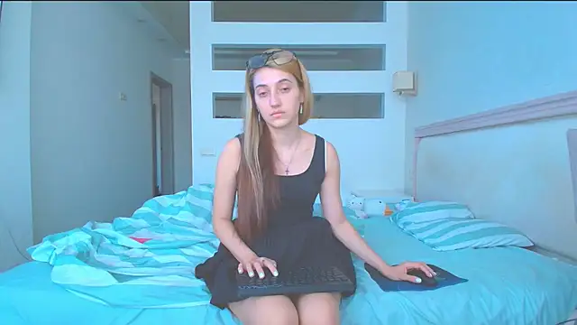 Snapshot of Iren chatting on November 1, 5:42 am Iren online show from November 1, 5:42 am