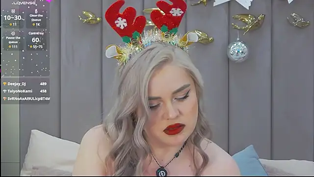 April Vance online show from December 24, 9:06 am