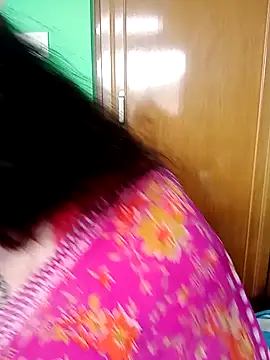 Snapshot of Raja_Ranii chatting on January 5, 6:13 am Raja Ranii online show from January 5, 6:13 am