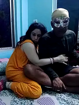 Snapshot of Raja_Ranii chatting on January 10, 2:23 pm Raja Ranii online show from January 10, 2:23 pm