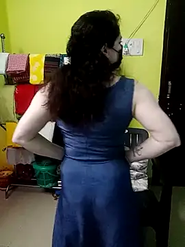 Snapshot of Raja_Ranii chatting on March 1, 6:35 am Raja Ranii online show from March 1, 6:35 am