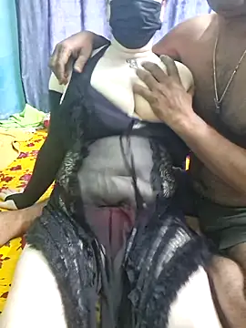 Snapshot of Raja_Ranii chatting on November 2, 3:20 am Raja Ranii online show from November 2, 3:20 am