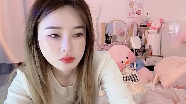 Snapshot of Carly_1 chatting on December 29, 4:38 am Carly 1 online show from December 29, 4:38 am