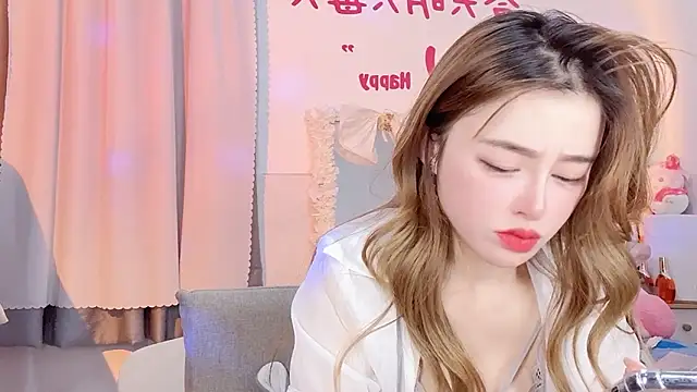 Snapshot of Carly_1 chatting on January 9, 4:06 pm Carly 1 online show from January 9, 4:06 pm