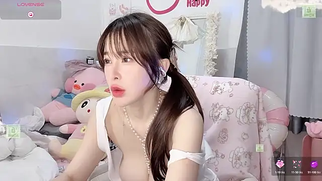 Carly 1 online show from May 11, 4:04 pm