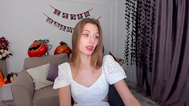 NaturalBeaty online show from October 20, 4:13 am