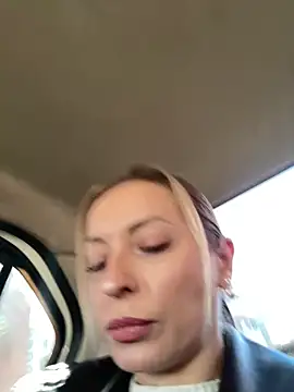 Diamond Bunny  online show from February 10, 10:41 am