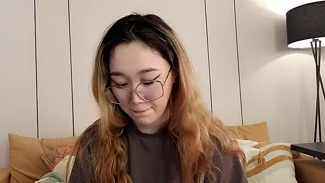 Jennatyan online show from March 25, 7:14 am