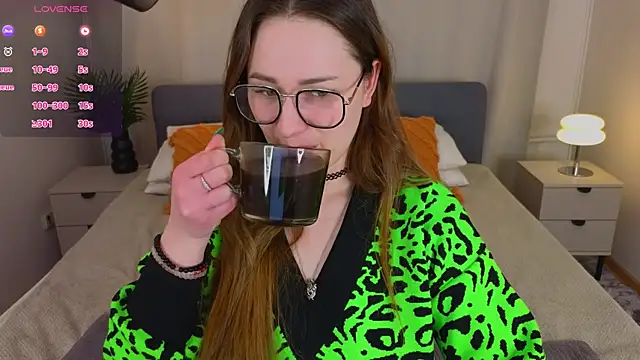 Emma B1uem online show from December 12, 9:48 pm
