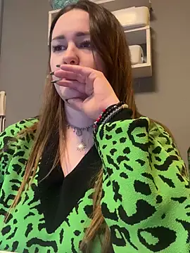 Emma B1uem online show from December 21, 7:38 pm