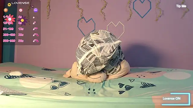 Dante Bear  online show from February 24, 11:08 am