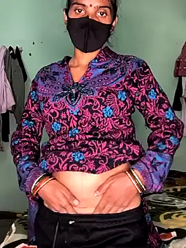 Snapshot of cute_simmy0 chatting on January 2, 7:01 am cute simmy0 online show from January 2, 7:01 am