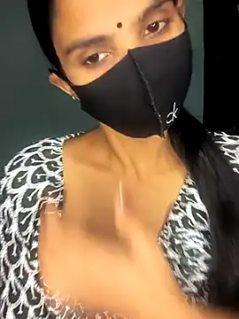 Snapshot of cute_simmy0 chatting on March 26, 3:28 pm cute simmy0 online show from March 26, 3:28 pm