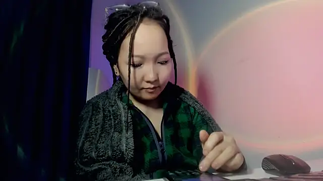 Snapshot of himeros_goddess chatting on March 14, 4:21 am himeros goddess online show from March 14, 4:21 am