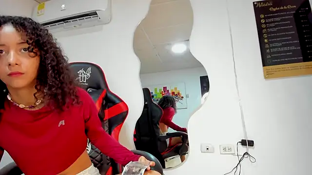 Milanxht online show from January 21, 9:04 pm