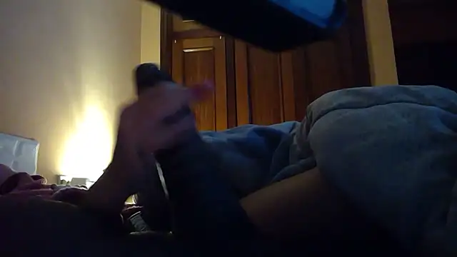 Snapshot of pumapatri chatting on December 17, 9:54 pm pumapatri online show from December 17, 9:54 pm