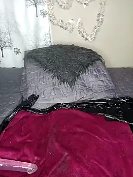 Snapshot of CocoSexyBabe chatting on December 28, 1:29 am CocoSexyBabe online show from December 28, 1:29 am