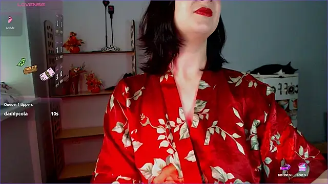 Snapshot of Goddess_Sophie chatting on October 3, 6:54 am Goddess Sophie online show from October 3, 6:54 am