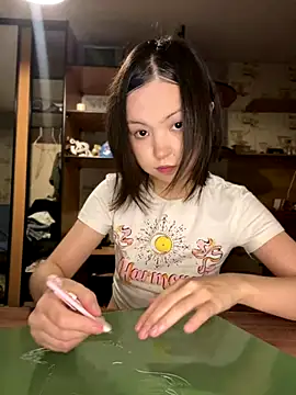 Snapshot of lalallalalaa- chatting on October 18, 6:08 pm lalallalalaa- online show from October 18, 6:08 pm