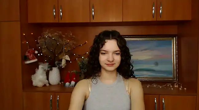  SusieSu  online show from December 21, 7:24 am