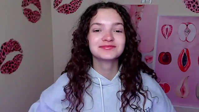  SusieSu  online show from February 13, 6:53 am