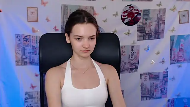  SusieSu  online show from May 4, 12:23 pm