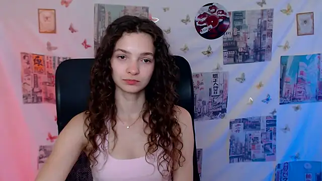  SusieSu  online show from May 6, 12:10 pm