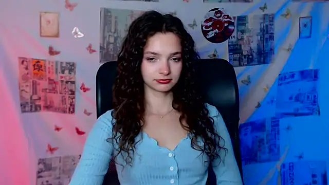  SusieSu  online show from May 11, 6:27 pm