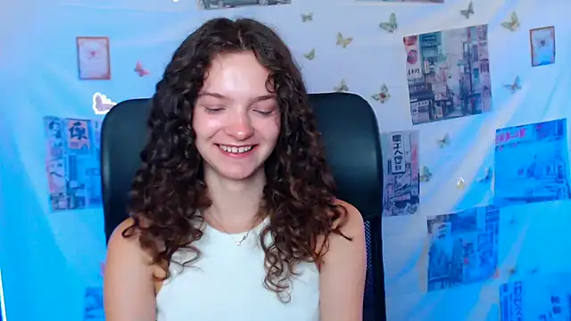  SusieSu  online show from July 6, 12:24 pm