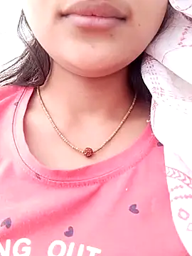 Cute-Nilam online show from January 19, 7:15 am