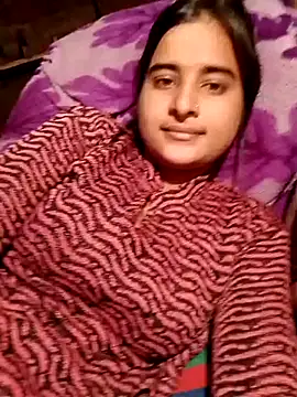 Cute-Nilam online show from January 27, 7:45 am