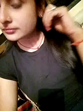 Cute-Nilam online show from March 18, 8:58 am