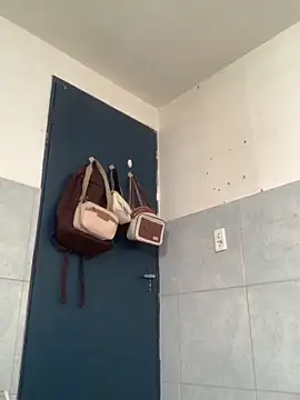 Gabrielleof online show from March 18, 2:31 pm