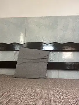 Gabrielleof online show from April 1, 2:47 pm