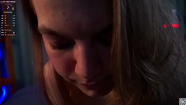 EdlinAlliston online show from February 1, 7:34 pm