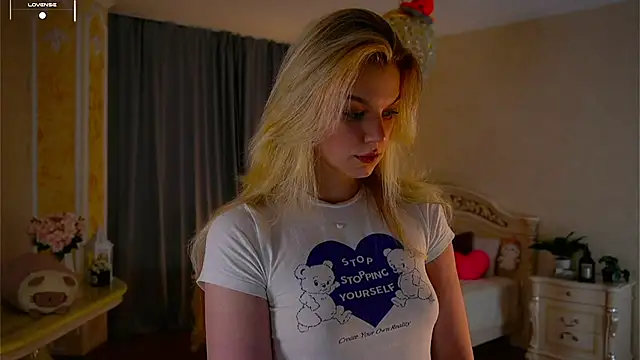 EdlinAlliston online show from September 13, 1:22 pm