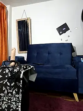 keila j online show from January 13, 11:08 am