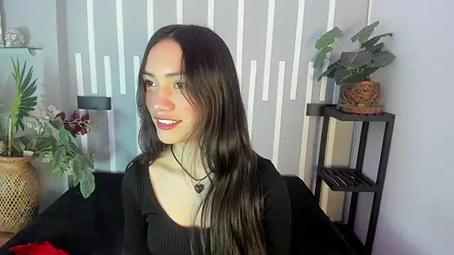 Scarlett  Fox   online show from November 6, 11:11 am