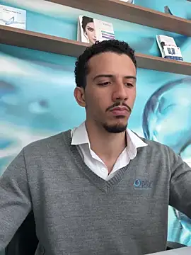 Snapshot of pteno1 chatting on December 3, 1:54 pm pteno1 online show from December 3, 1:54 pm